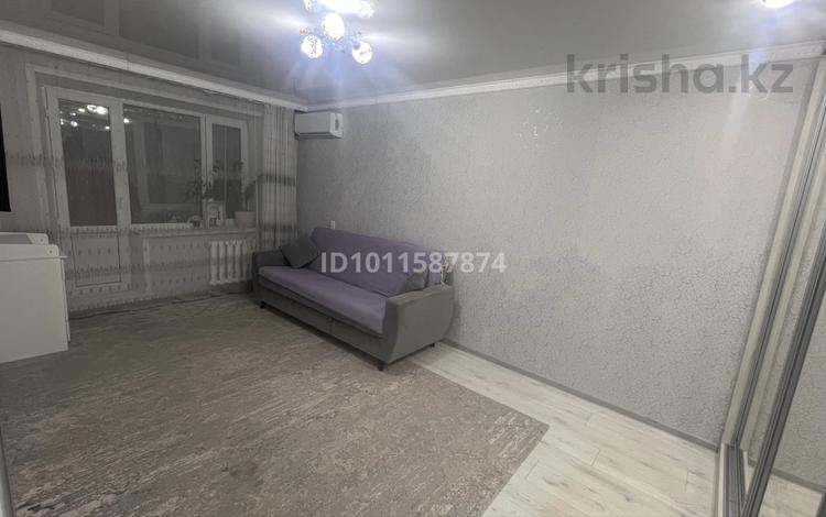 1-бөлмелі пәтер · 35.6 м² · 5/5 қабат, мкр Кунаева 49, бағасы: 13.5 млн ₸ в Уральске — фото 2