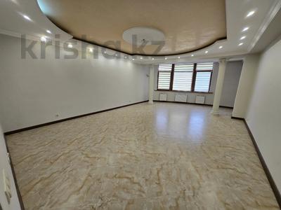 3-комнатная квартира · 160 м² · 9/12 этаж, мкр Самал-2 58 за ~ 131.3 млн ₸ в Алматы, Медеуский р-н