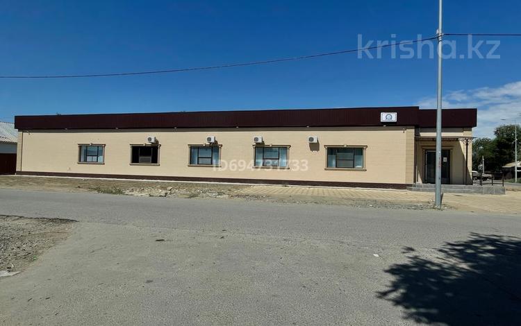 Склады, азс, автосервисы и автомойки, общепит, салоны красоты, сельское хозяйство, бани, гостиницы и зоны отдыха, фитнес и спорт, медцентры и аптеки, образование, развлечения, конференц-залы, кабинеты и рабочие места, студии · 460 м² за 2 млн 〒 в Атырау — фото 21