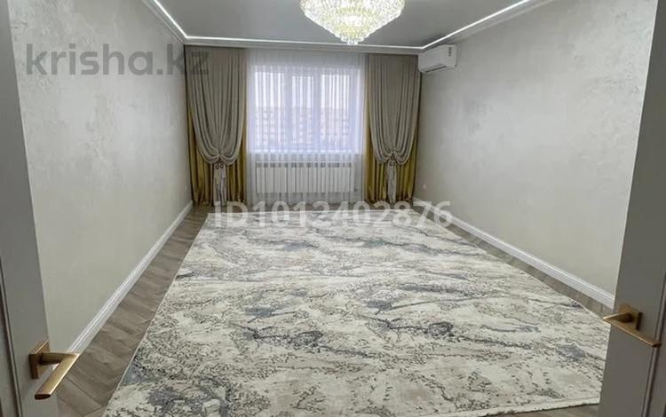 3-бөлмелі пәтер · 120 м² · 5/5 қабат, мкр. Алтын орда 19Лк1, бағасы: 49 млн ₸ в Актобе, мкр Авиатор — фото 2