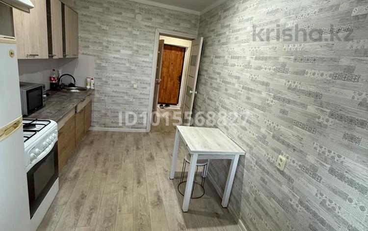 1-комнатная квартира · 41 м² · 4/9 этаж, мкр Северо-Восток 19 за 100 000 ₸ в Уральске — фото 2
