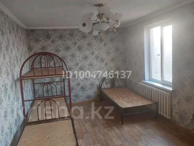 3-комнатная квартира · 58 м² · 5/5 этаж, мкр Орбита-1 29 — Торайғырова за 250 000 〒 в Алматы, Бостандыкский р-н