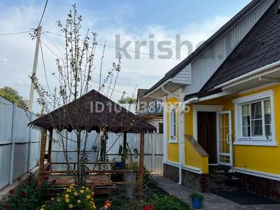 Жеке үй · 8 бөлме · 221 м² · , мкр Алатау (ИЯФ) 20Б, бағасы: 65 млн ₸ в Алматы, Медеуский р-н