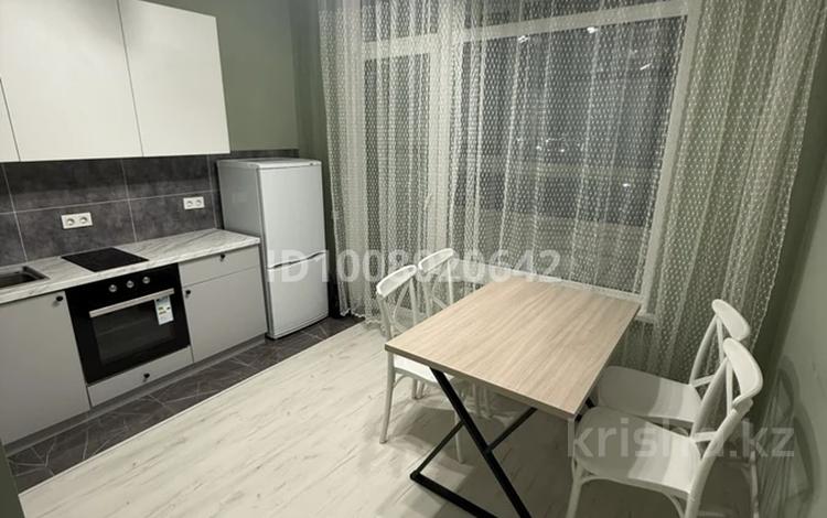 1-комнатная квартира · 42.5 м² · 5/9 этаж, Е 900 2 за 270 000 ₸ в Астане, Нура р-н — фото 8