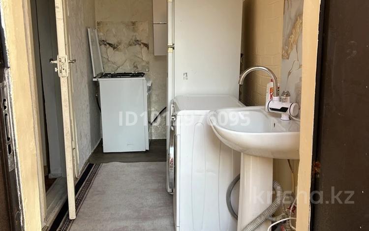 2-комнатная квартира · 30 м², мкр Калкаман-2 раймбек сейтметова 62 за 80 000 ₸ в Алматы, Наурызбайский р-н — фото 2
