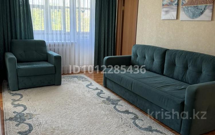 3-бөлмелі пәтер · 47.4 м² · 5/5 қабат, Назарбаева, бағасы: 22 млн ₸ в Павлодаре — фото 2
