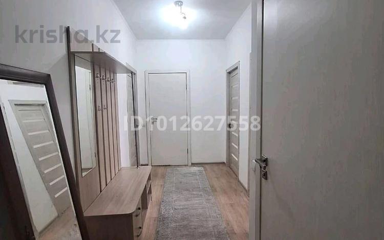 2-бөлмелі пәтер · 70 м² · 1/9 қабат, мкр Зердели, Зерделі ш/а 181 — Б.Момышұлы көшесі Мөңке би қиылысы, бағасы: 250 000 ₸ в Алматы, Алатауский р-н — фото 2
