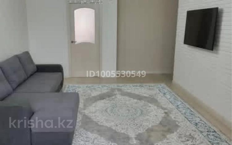 2-бөлмелі пәтер · 52 м² · 2/5 қабат, Айтике би 2 — Айтике би-Абая, бағасы: 310 000 ₸ в Таразе — фото 2