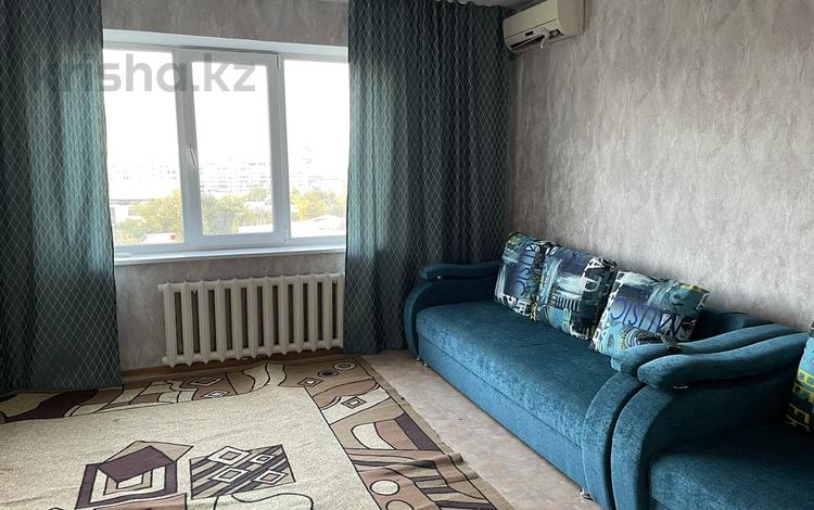 2-комнатная квартира, 54 м², 9/10 этаж посуточно, Валиханова 159 за 12 000 〒 в Семее — фото 2