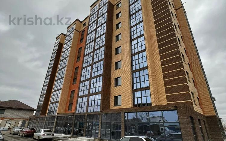 3-комнатная квартира, 73 м², 10/10 этаж, Ермек Серкибаева 33 за 17.5 млн 〒 в Кокшетау — фото 19