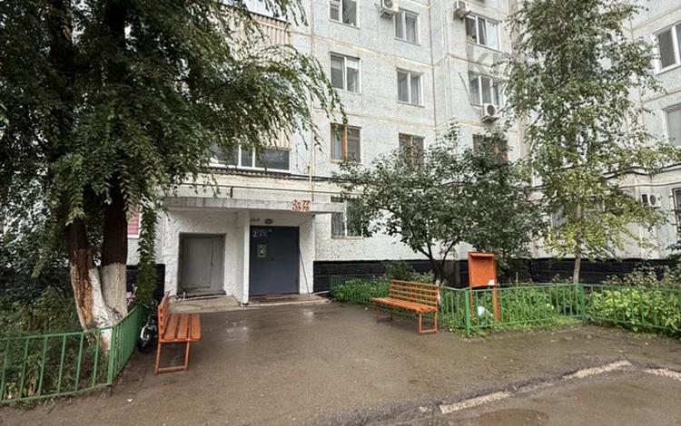 1-комнатная квартира · 50 м² · 3/10 этаж, мкр 11 77 — 11 мкр, Улица Маншук Маметова за 130 000 ₸ в Актобе — фото 2