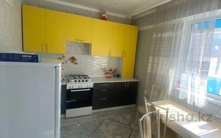 2-комнатная квартира, 43 м², 7/10 этаж, Жунисова