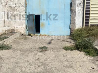 Гараж · 72 м² · проспект Сатпаева 1 — Шаталюка/проспект Сатпаева, бағасы: 11.8 млн ₸