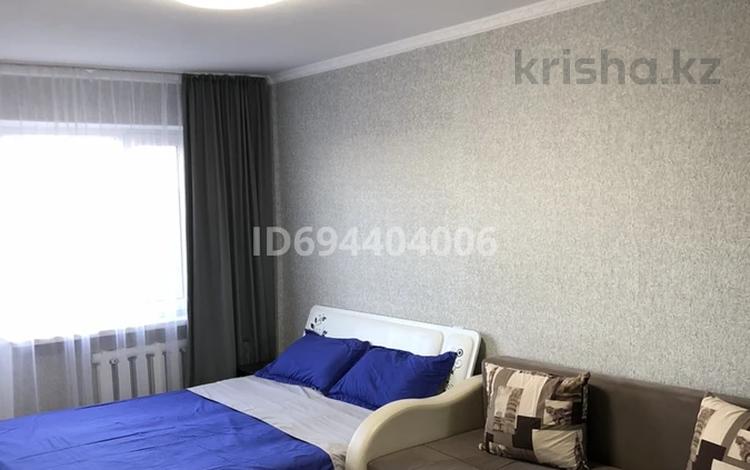 1-комнатная квартира · 38 м², Агыбай Батыра 17 за 13 000 ₸ в Балхаше — фото 2