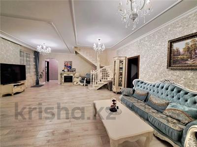5-комнатная квартира · 252 м² · 3/4 этаж, Иманова — Республика за 105 млн ₸ в Астане