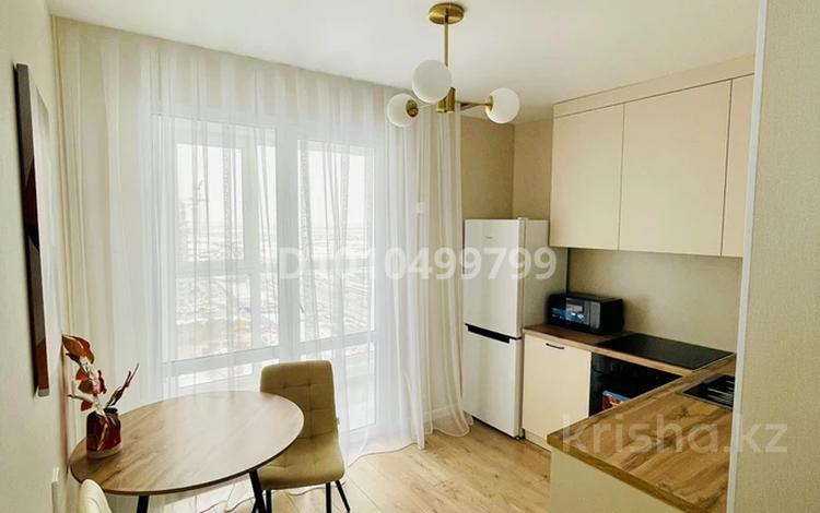 1-комнатная квартира · 41 м² · 17/17 этаж, Улы Дала 14 за 210 000 ₸ в Астане, Нура р-н — фото 2