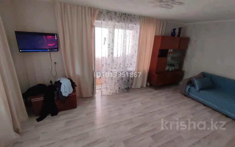 1-комнатная квартира · 41 м² · 1/2 этаж, 97 квартал 6 за 8.5 млн ₸ в Балхаше — фото 2