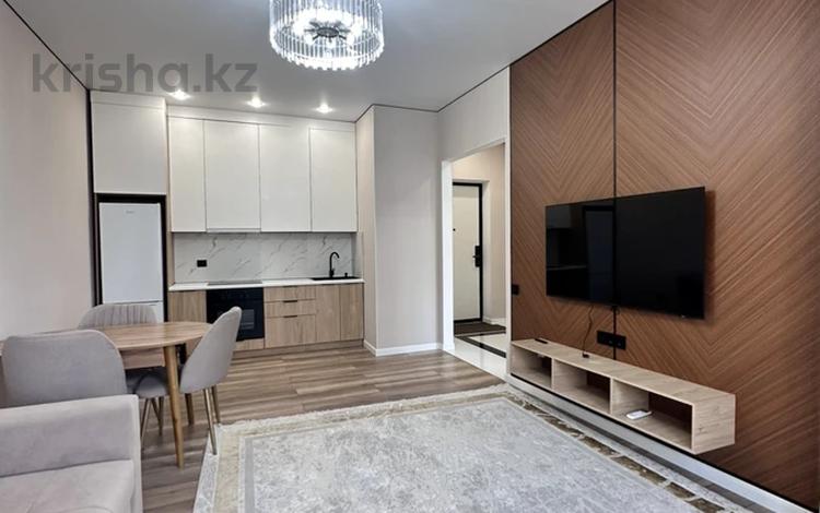 2-комнатная квартира · 43 м² · 5 этаж, Туран 43/1 за 300 000 ₸ в Астане, Нура р-н — фото 2
