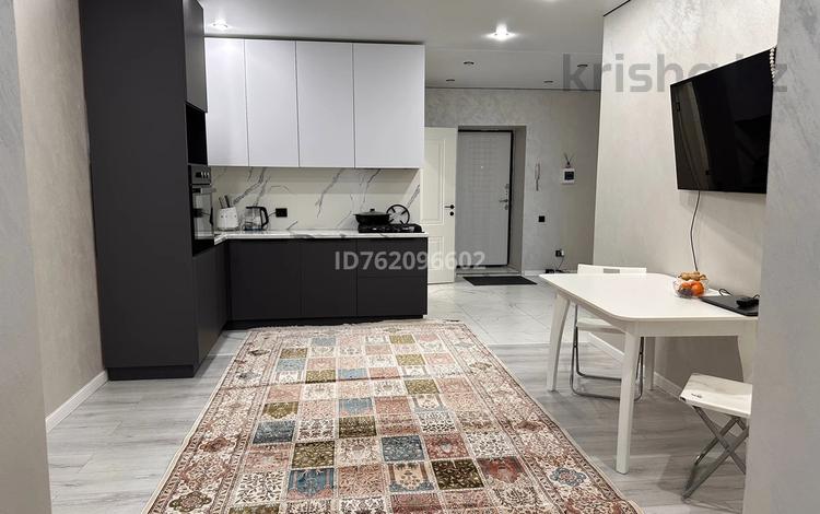 2-комнатная квартира · 55 м² · 8/10 этаж, мкр Северо-Восток — Оркабаева 1 В за 25 млн ₸ в Уральске — фото 2