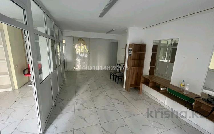 2-бөлмелі пәтер · 75.5 м² · 1/9 қабат, Шұғыла ш/а., бағасы: 51 млн ₸ в Алматы, Наурызбайский р-н — фото 2