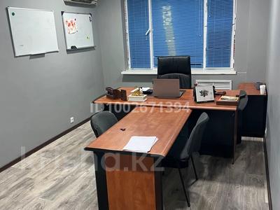 Офисы, салоны красоты, медцентры и аптеки, образование, развлечения, конференц-залы, кабинеты и рабочие места, студии · 100 м² за 300 000 〒 в Актау, 14-й мкр