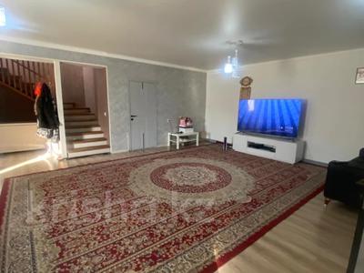 Жеке үй · 7 бөлме · 418.6 м² · 9 сот., Анарская — Садвакасова, бағасы: 54 млн 〒 в Астане, р-н Байконур