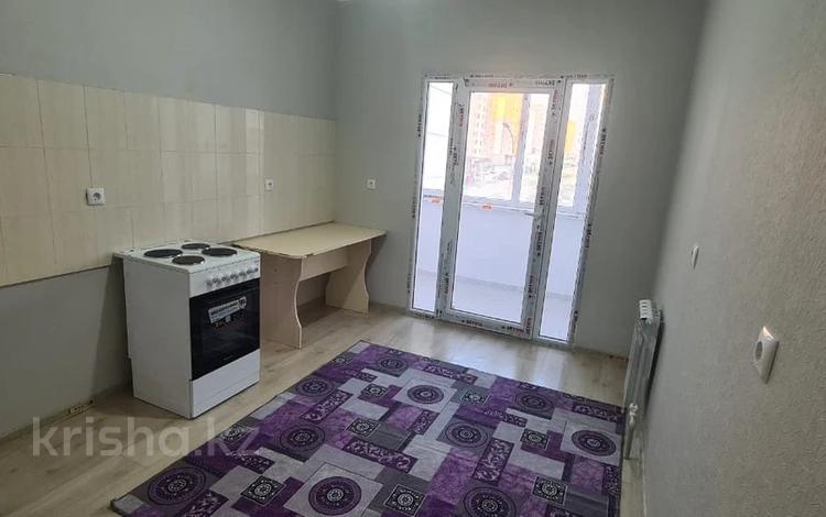 3-комнатная квартира, 90 м², 3/9 этаж помесячно, мкр Туран 48 а