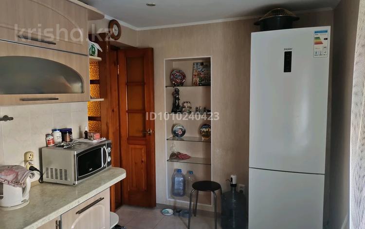 Отдельный дом · 3 комнаты · 70 м² · 8 сот., мкр Жилгородок за 23.5 млн ₸ в Актобе — фото 31