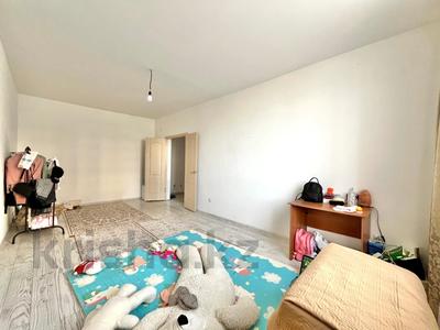 1-комнатная квартира, 43 м², 1/7 этаж, бирлик 8 за 12.3 млн 〒 в Талдыкоргане, мкр Бирлик
