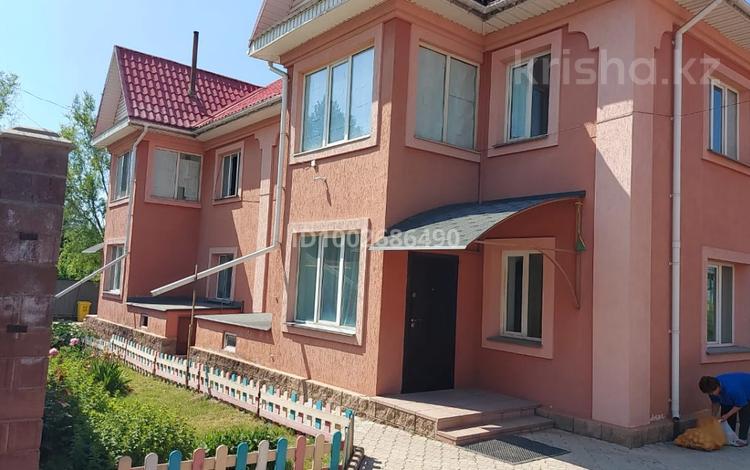 Часть дома · 6 комнат · 160 м² · 5 сот., Богенбай батыра 196 за 55 млн 〒 в Талдыбулаке — фото 3
