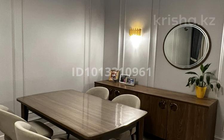 3-комнатная квартира · 70 м² · 16/16 этаж, Кайым Мухамедханов 4в за 420 000 ₸ в Астане, Нура р-н — фото 2