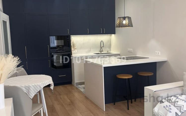2-комнатная квартира · 47 м² · 7/9 этаж, мкр Уркер, Е 67 8 — Пересечение Туран Сыганак за 340 000 ₸ в Астане, Нура р-н — фото 2