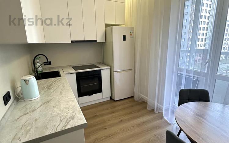 1-комнатная квартира · 40 м² · 6/18 этаж, Е 882 7 за 300 000 ₸ в Астане, Нура р-н — фото 2