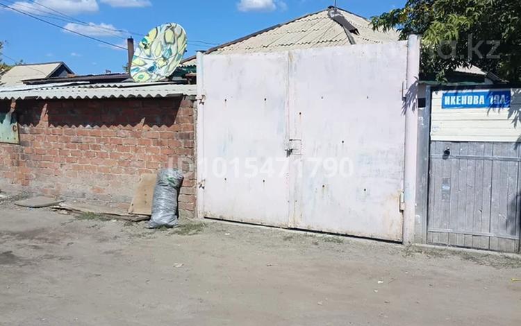 Жеке үй · 2 бөлме · 47.8 м² · 1.6 жүзд., Икенова 19а, бағасы: 11 млн ₸ в Семее — фото 2