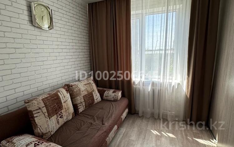 3-комнатная квартира · 47.7 м² · 5/5 этаж, Валиханова 22 — Возле Аян-Пассажа за ~ 8.3 млн 〒 в Темиртау — фото 2