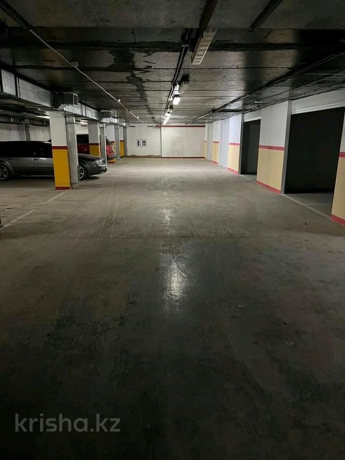 Азс, автосервисы и автомойки · 681 м²