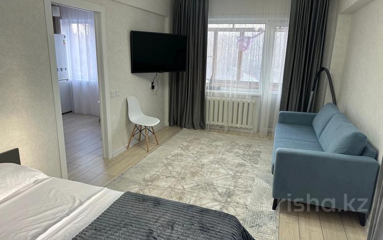 1-комнатная квартира · 36 м² · 2/5 этаж, Бурова 12 — Волна магазин за 15 000 ₸ в Усть-Каменогорске — фото 30