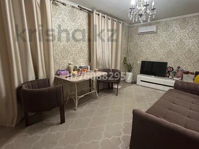 3-комнатная квартира · 55 м² · 1/5 этаж, мкр Алмагуль 5 за 40 млн 〒 в Алматы, Бостандыкский р-н