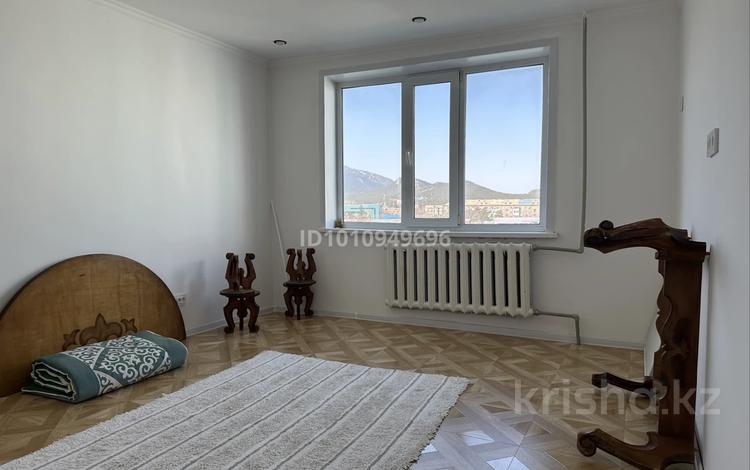 2-бөлмелі пәтер · 52 м² · 4/5 қабат, Абая 20, бағасы: 30 млн ₸ в Бурабае — фото 2