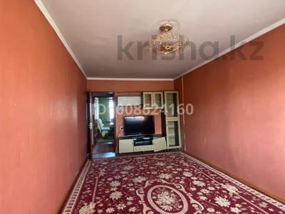 2-комнатная квартира · 60 м² · 3/3 этаж, Т.Нышанов 48 25 — 1 Микрорайон за 13 млн 〒 в Туркестане