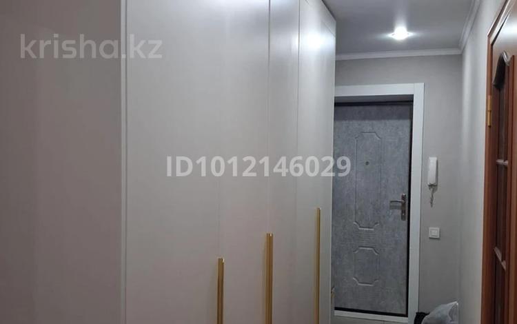 2-бөлмелі пәтер · 65 м² · 3/5 қабат, Глинки 33, бағасы: 28 млн ₸ в Семее — фото 2