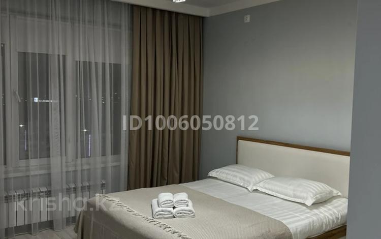 1-комнатная квартира · 50 м² · 8/9 этаж, мкр Нурсая, Проспект Абылхайыр хан 63 2 — Hyundai Center за 3 500 〒 в Атырау — фото 2