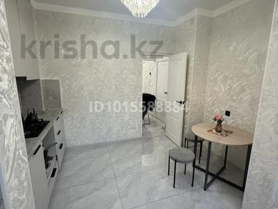 1-бөлмелі пәтер · 41 м² · 2/5 қабат, Айнабұлақ-4 ш/а. 178, бағасы: 33 млн ₸ в Алматы, Жетысуский р-н