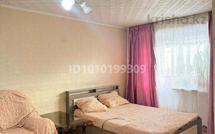 1-комнатная квартира · 36 м² · 4/5 этаж, Назарбаева 3 — Дворец спорта за 12 000 ₸ в Усть-Каменогорске — фото 3