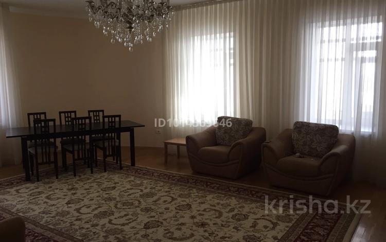 3-комнатная квартира · 171 м² · 8/11 этаж, Кенесары 47 за 450 000 ₸ в Астане, Сарыарка р-н — фото 2