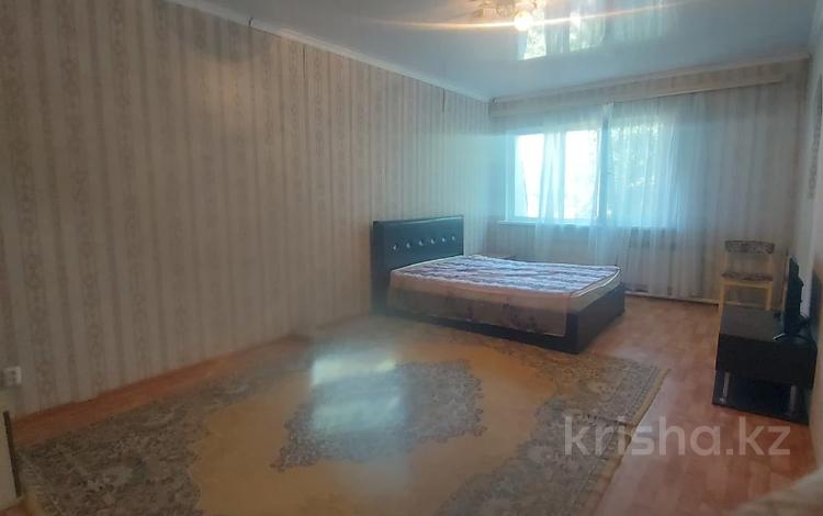 1-бөлмелі пәтер · 38 м² · 3/3 қабат, Ворошилова 3, бағасы: 10 млн ₸ в Костанае — фото 2