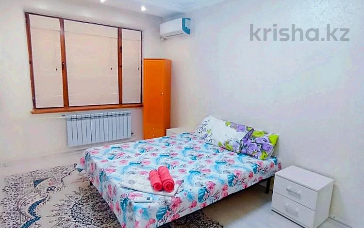 3-бөлмелі пәтер · 75 м² · 1/5 қабат, 14-ш/а. 9, бағасы: 12 000 ₸ в Актау, 14-й мкр — фото 2