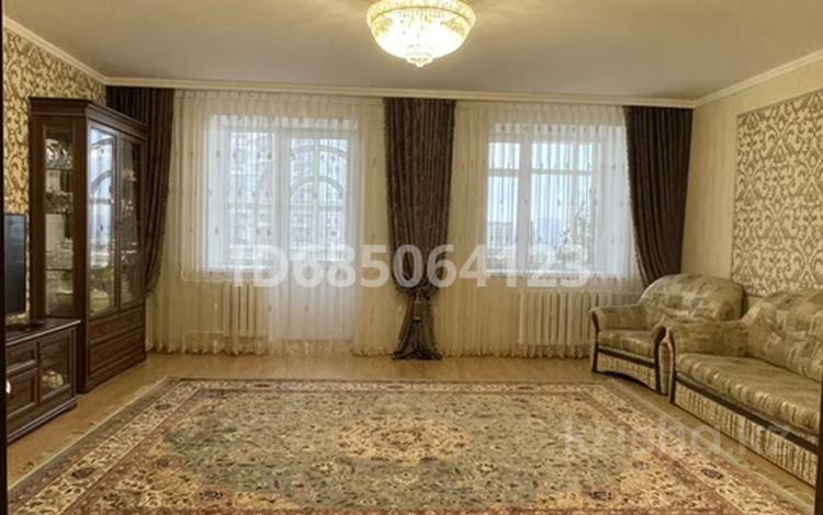 4-комнатная квартира · 163 м² · 9/9 этаж, Валиханова 9/1 — Кенесары за ~ 66 млн ₸ в Астане, р-н Байконур — фото 4