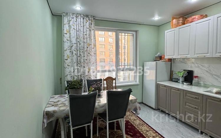 1-бөлмелі пәтер · 39 м² · 8/16 қабат, ул. Куаныша Тулеметова 85, бағасы: 27 млн ₸ в Шымкенте, Аль-Фарабийский р-н — фото 3