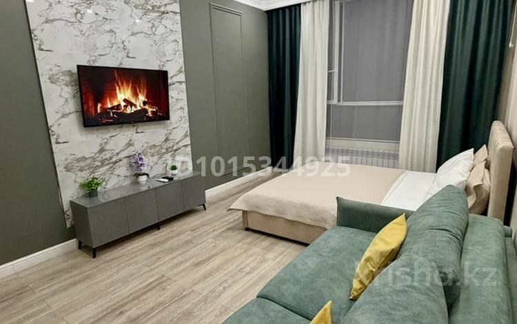 1-бөлмелі пәтер · 42 м² · 4/16 қабат, Санжара Асфендиярова 3, бағасы: 15 000 ₸ в Астане, Нура р-н — фото 2